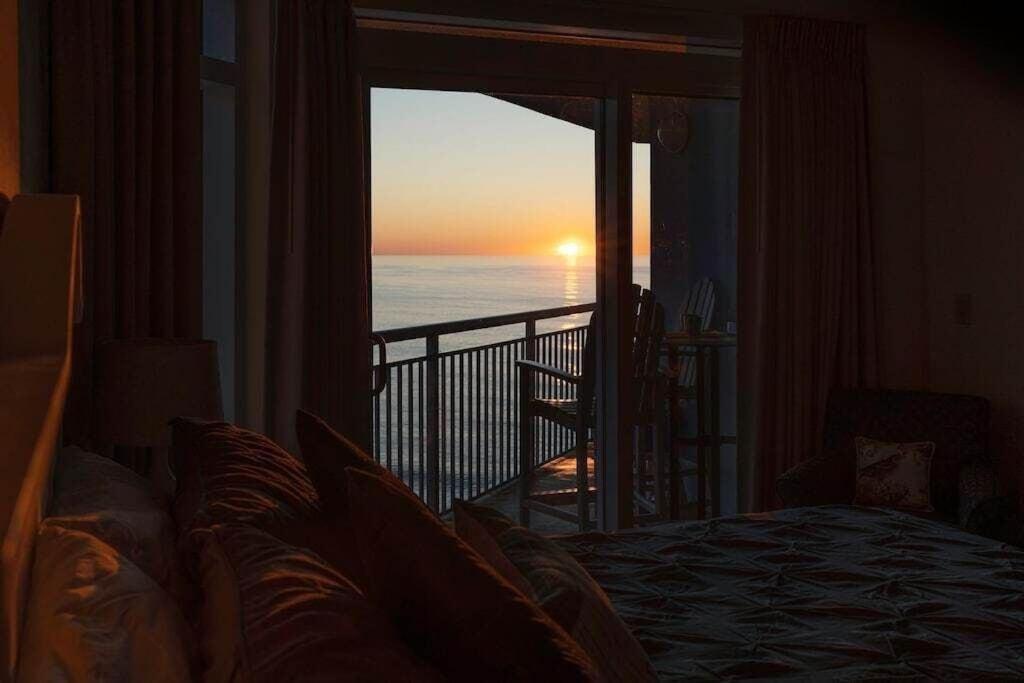 Villa 2501 S Ocean Blvd, 1031 - Ocean View Sleeps 8 à Myrtle Beach Extérieur photo