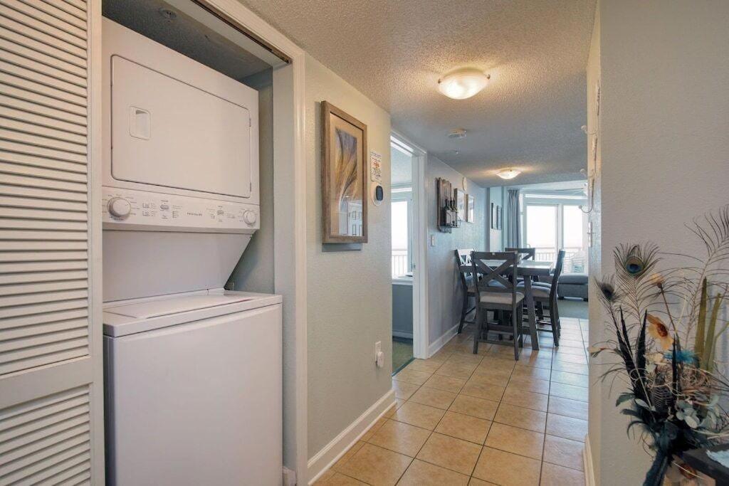 Villa 2501 S Ocean Blvd, 1031 - Ocean View Sleeps 8 à Myrtle Beach Extérieur photo